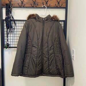 NWOT | Faded Glory women’s winter puffer coat —‎ large